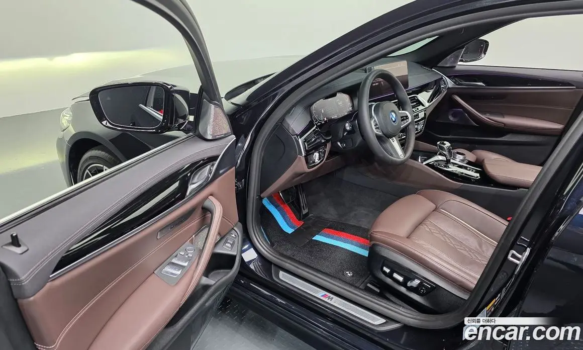 BMW 5 серия 2022 2.0 автомат (гидро), фото 13