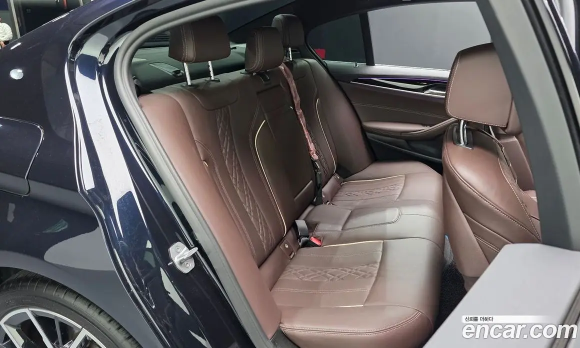 BMW 5 серия 2022 2.0 автомат (гидро), фото 17
