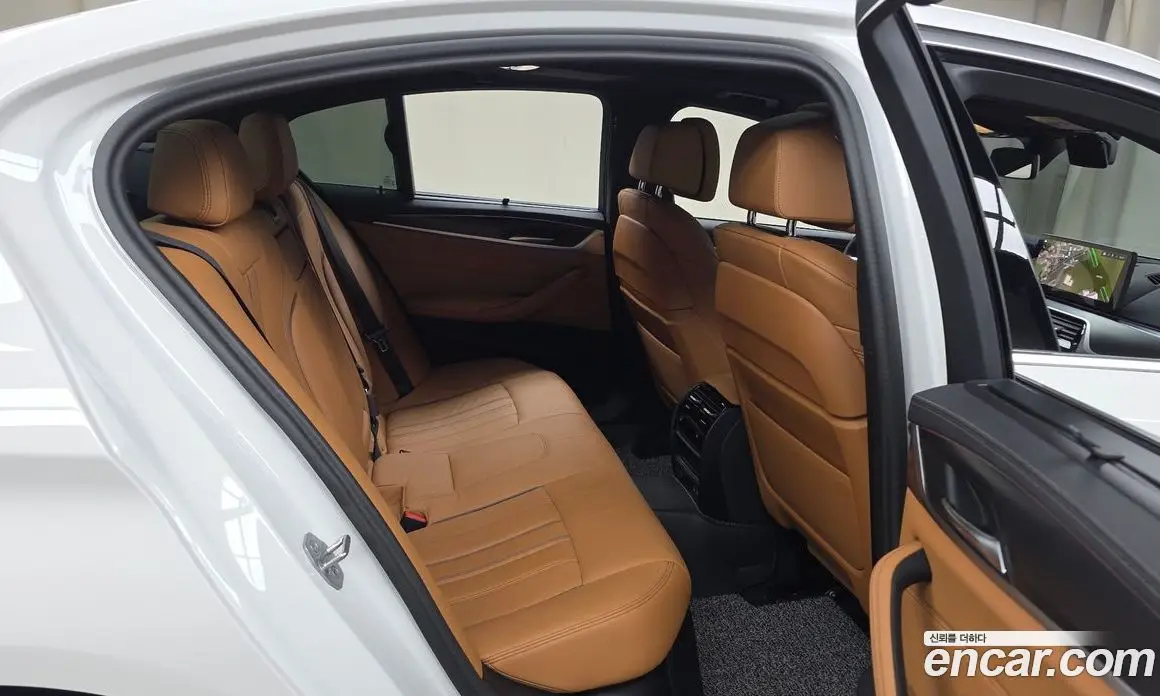 BMW 5 серия 2023 2.0 автомат (гидро), фото 18