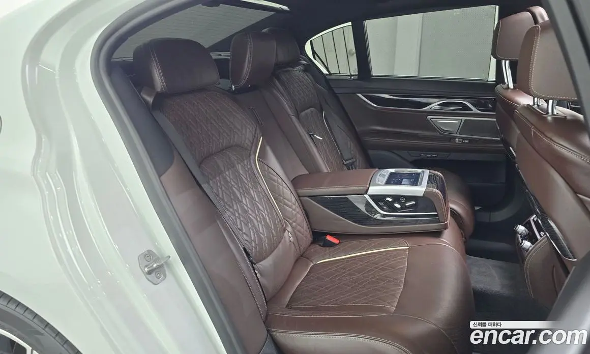 BMW 7 серия 2020 3.0 автомат (гидро), фото 11