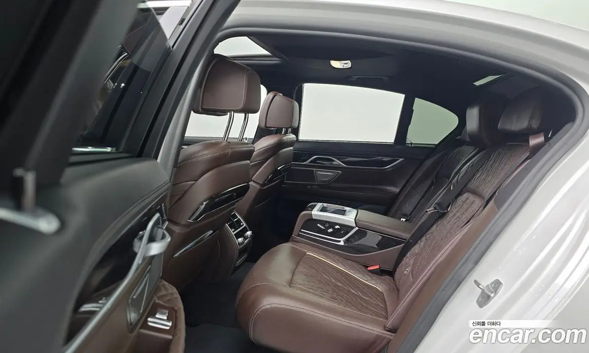 BMW 7 серия 2020 3.0 автомат (гидро), фото 12