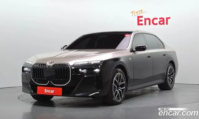 BMW 7 серия, 2022, 52 611 км