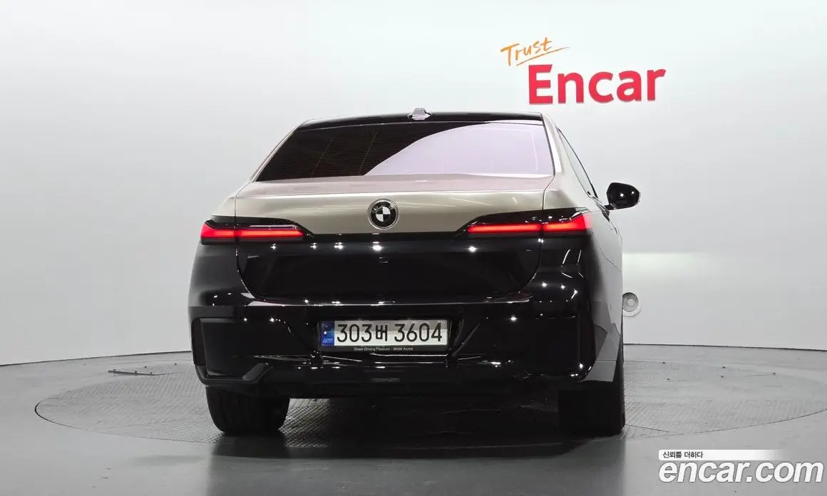 BMW 7 серия 2022 3.0 автомат (гидро), фото 4
