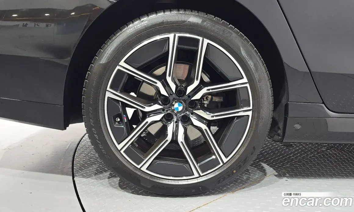 BMW 7 серия 2022 3.0 автомат (гидро), фото 5