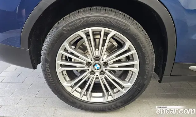 BMW X3 2021 2.0 автомат (гидро), миниатюра 5