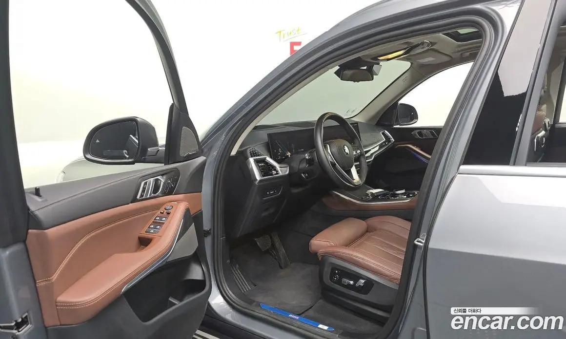 BMW X5 2023 3.0 автомат (гидро), фото 13