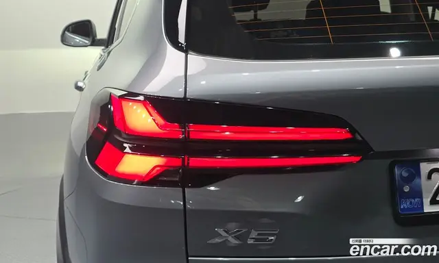BMW X5 2023 3.0 автомат (гидро), миниатюра 9