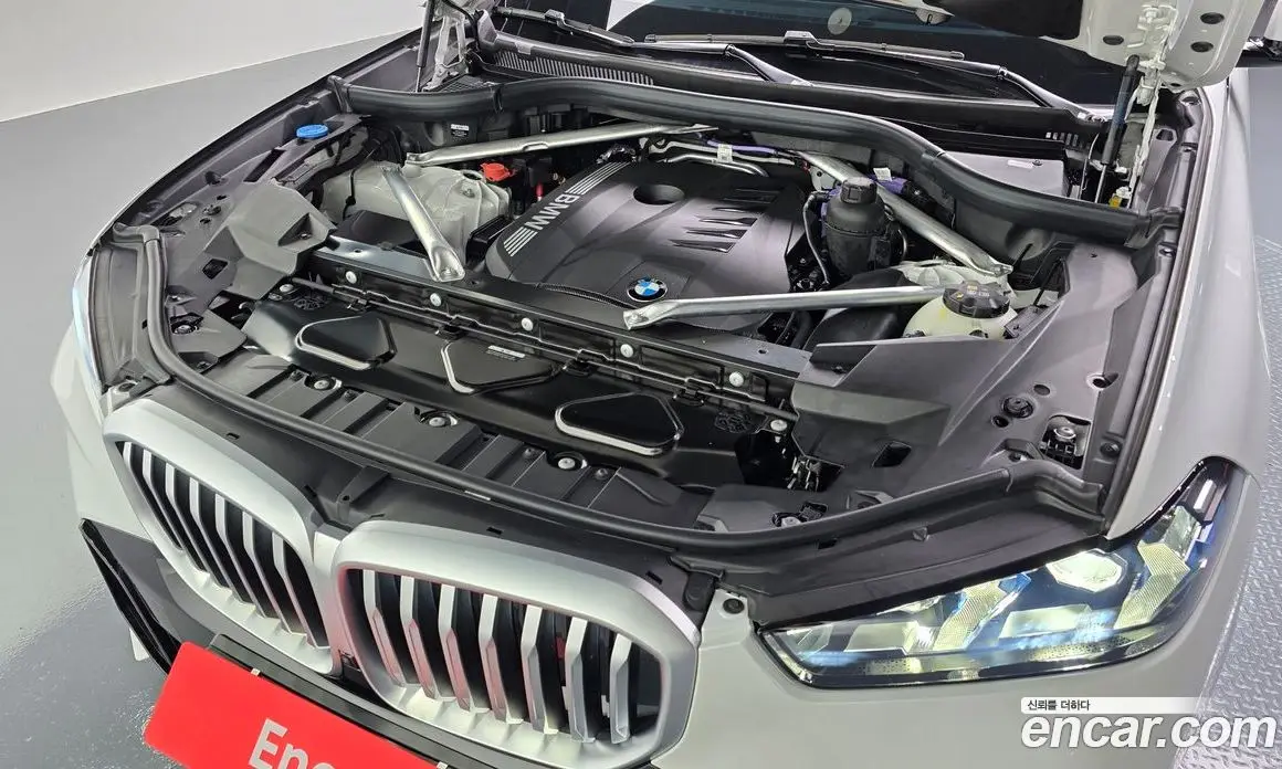 BMW X5 2025 3.0 автомат (гидро), фото 6