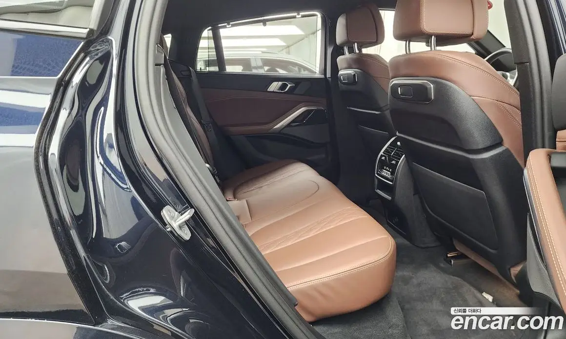 BMW X6 2024 3.0 автомат (гидро), фото 18