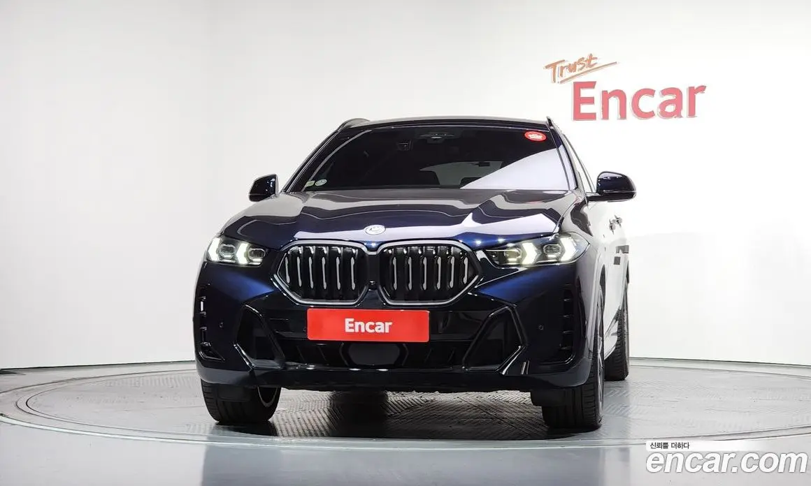 BMW X6 2024 3.0 автомат (гидро), фото 3
