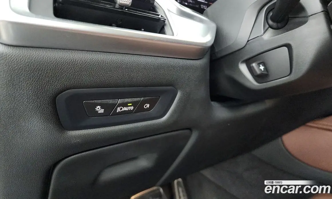 BMW X6 2024 3.0 автомат (гидро), фото 22