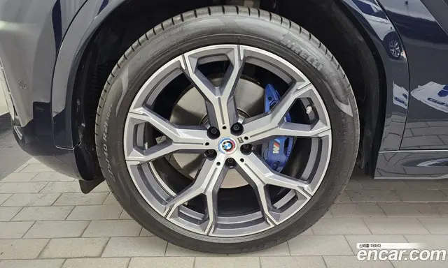 BMW X6 2024 3.0 автомат (гидро), миниатюра 5