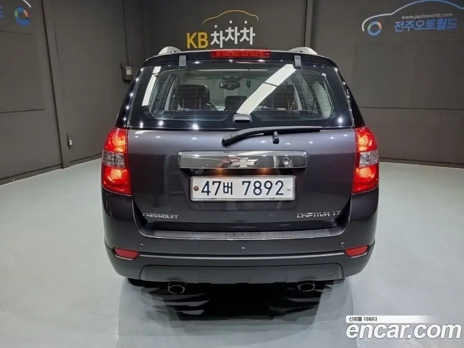 Chevrolet Captiva 2012 2.0 автомат (гидро), фото 4 Chevrolet Captiva 2012 2.0 автомат (гидро), фото 4