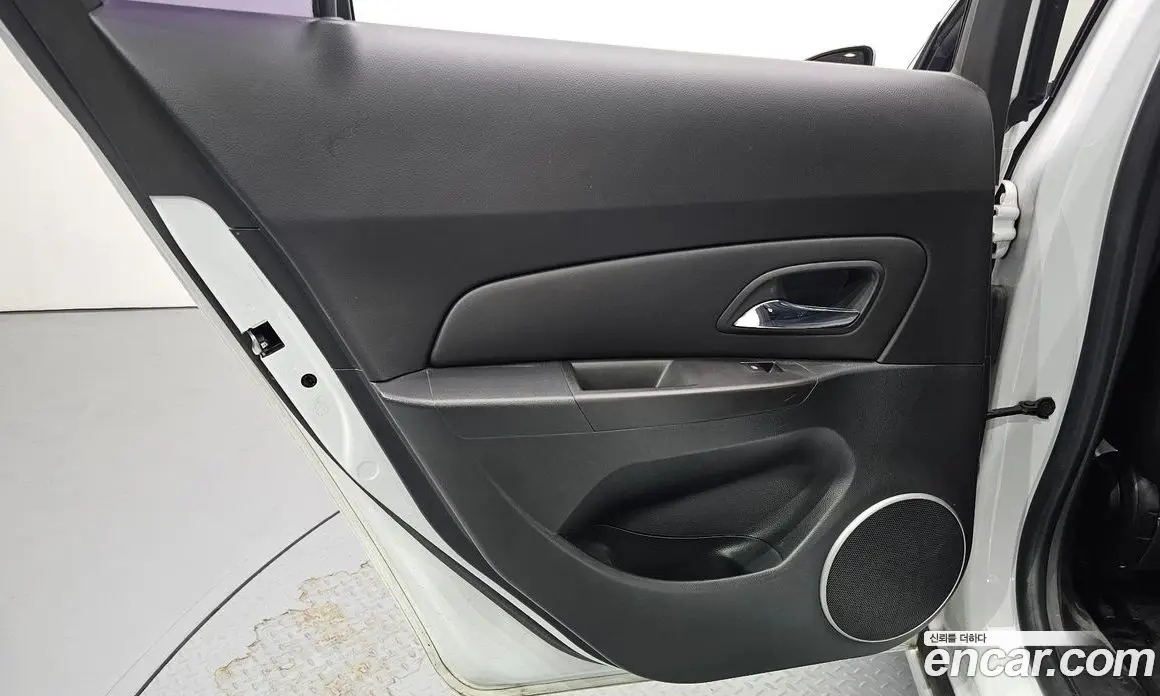 Chevrolet Cruze 2015 1.8 автомат (гидро), фото 15