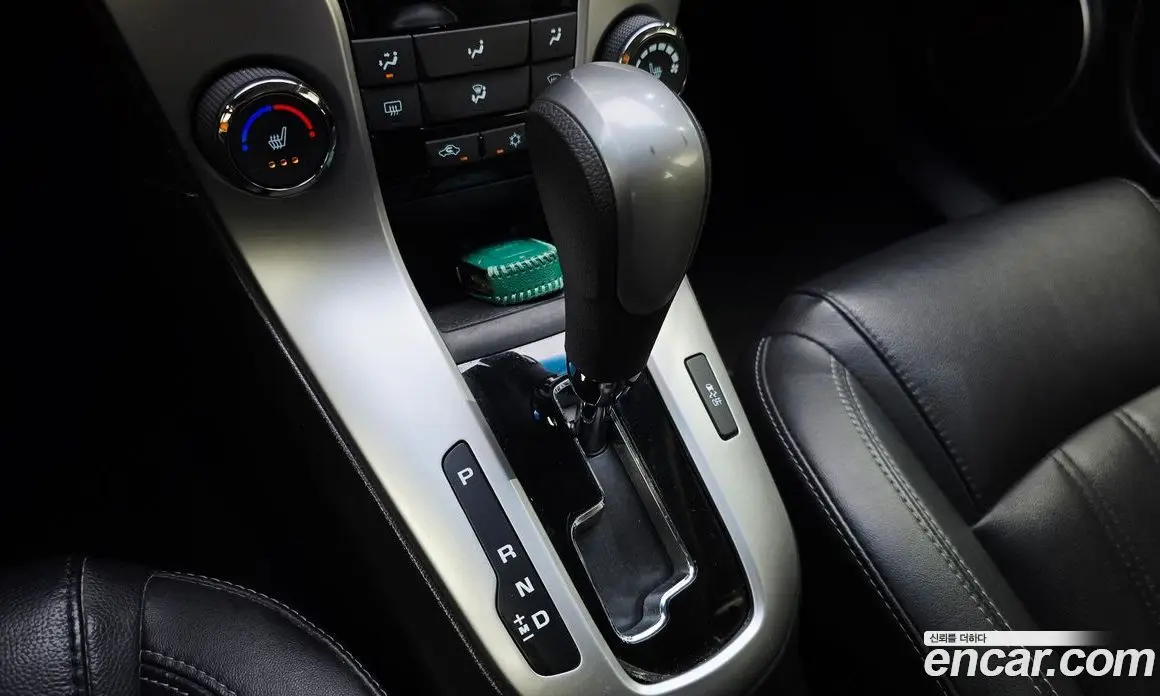 Chevrolet Cruze 2016 1.8 автомат (гидро), фото 12 Chevrolet Cruze 2016 1.8 автомат (гидро), фото 12