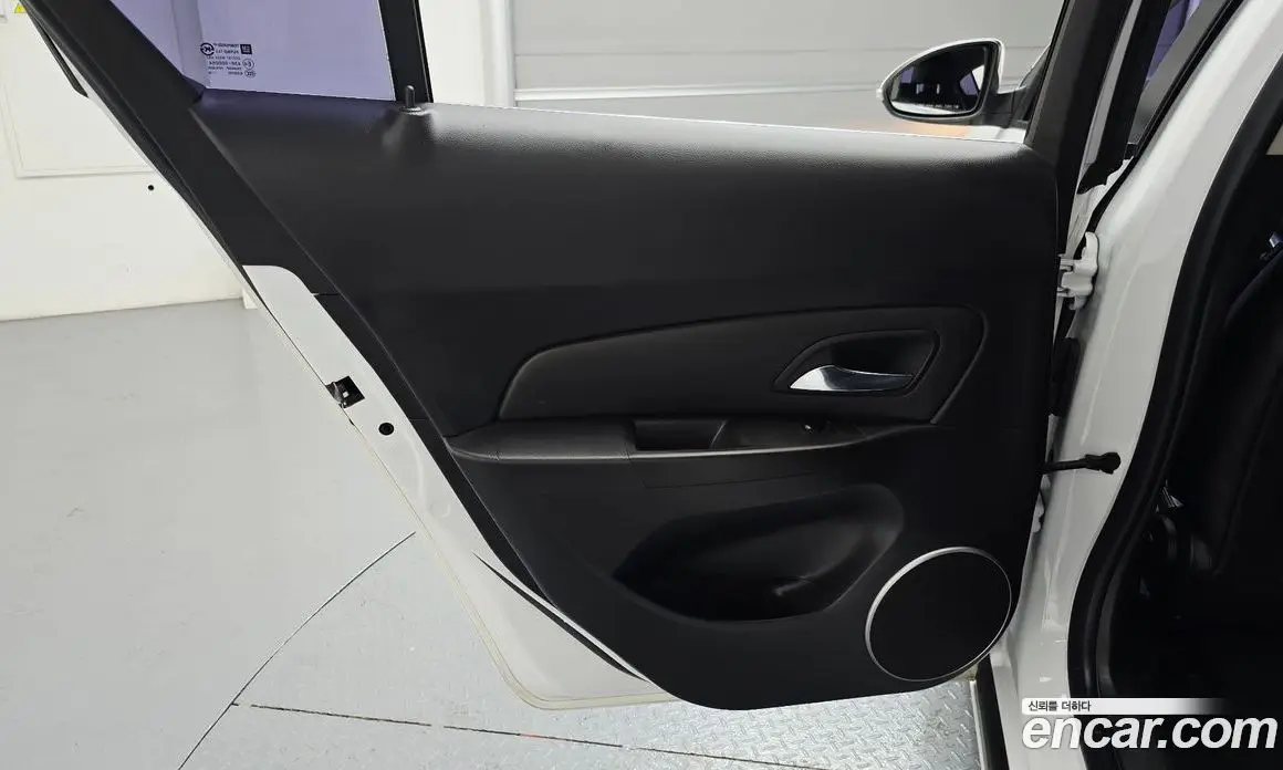 Chevrolet Cruze 2016 1.8 автомат (гидро), фото 15 Chevrolet Cruze 2016 1.8 автомат (гидро), фото 15