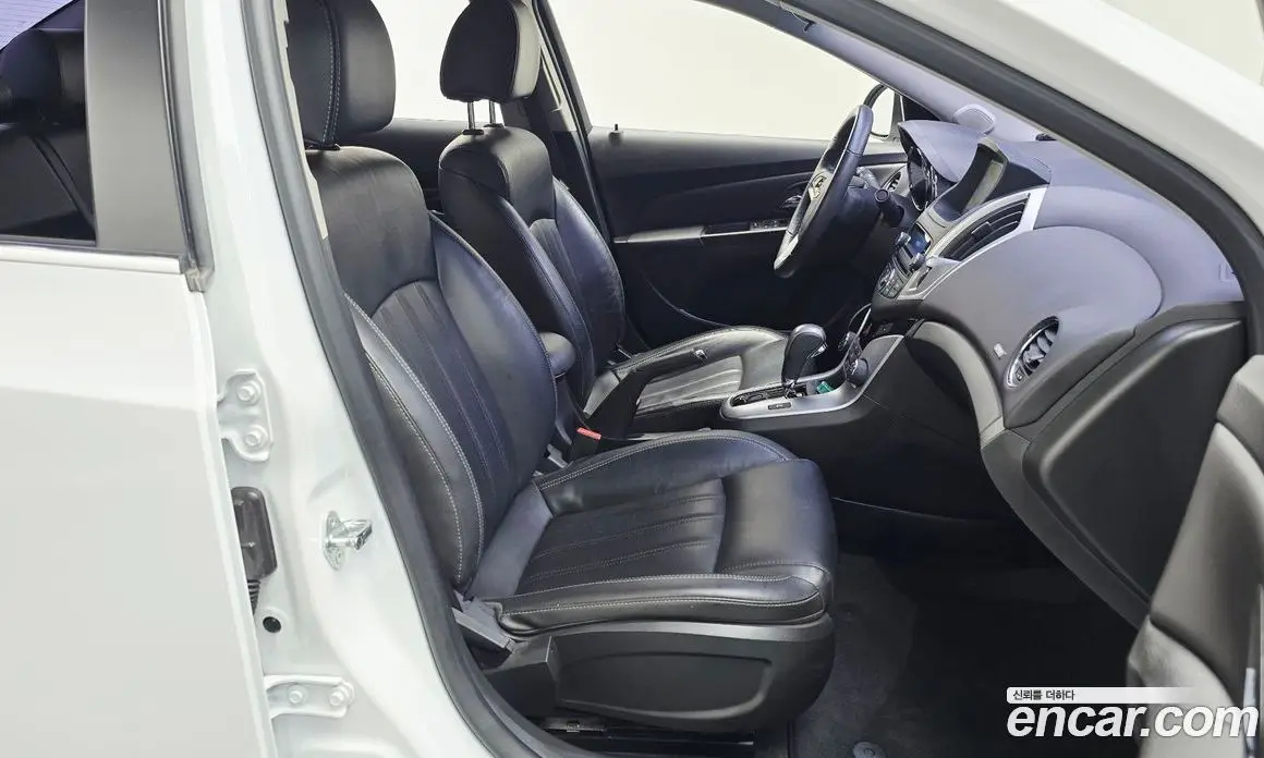 Chevrolet Cruze 2016 1.8 автомат (гидро), фото 16 Chevrolet Cruze 2016 1.8 автомат (гидро), фото 16
