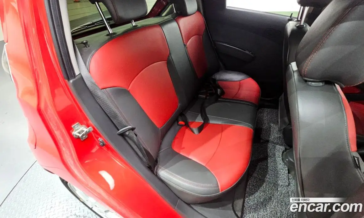 Chevrolet Spark 2012 1.0 автомат (гидро), фото 17 Chevrolet Spark 2012 1.0 автомат (гидро), фото 17