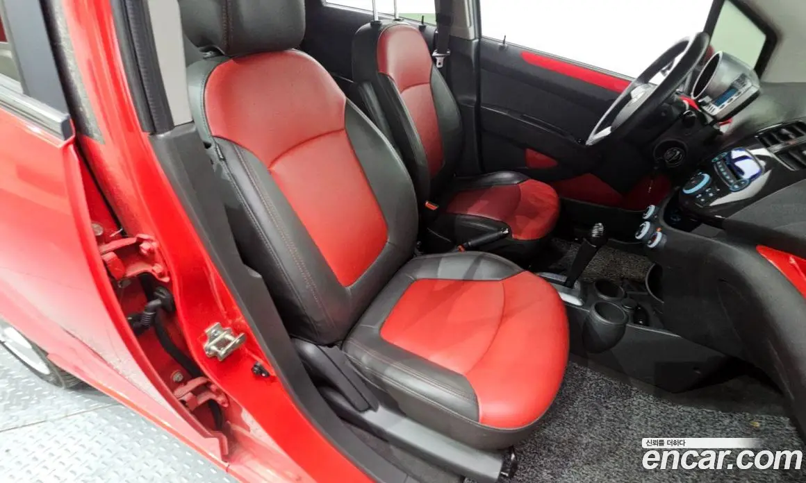 Chevrolet Spark 2012 1.0 автомат (гидро), фото 29 Chevrolet Spark 2012 1.0 автомат (гидро), фото 29