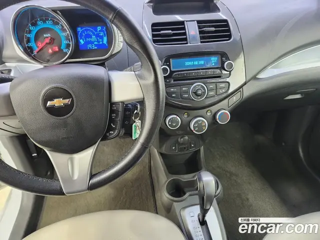 Chevrolet Spark 2013 1.0 автомат (гидро), миниатюра 7