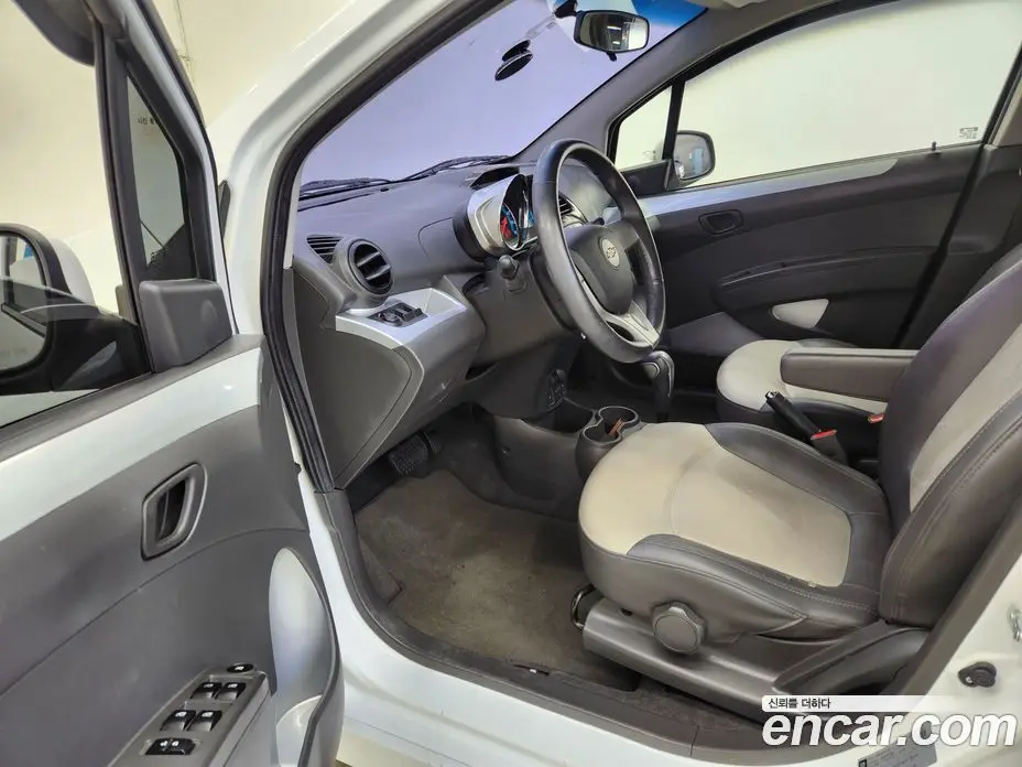 Chevrolet Spark 2013 1.0 автомат (гидро), фото 8