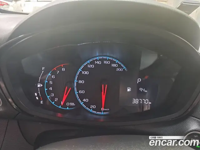 Chevrolet Spark 2020 1.0 автомат (гидро), миниатюра 9