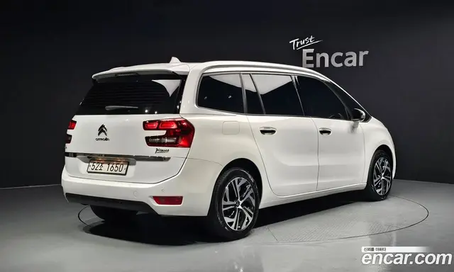 Citroen C4 Picasso 2018 1.6 автомат (гидро), миниатюра 2 Citroen C4 Picasso 2018 1.6 автомат (гидро), миниатюра 2