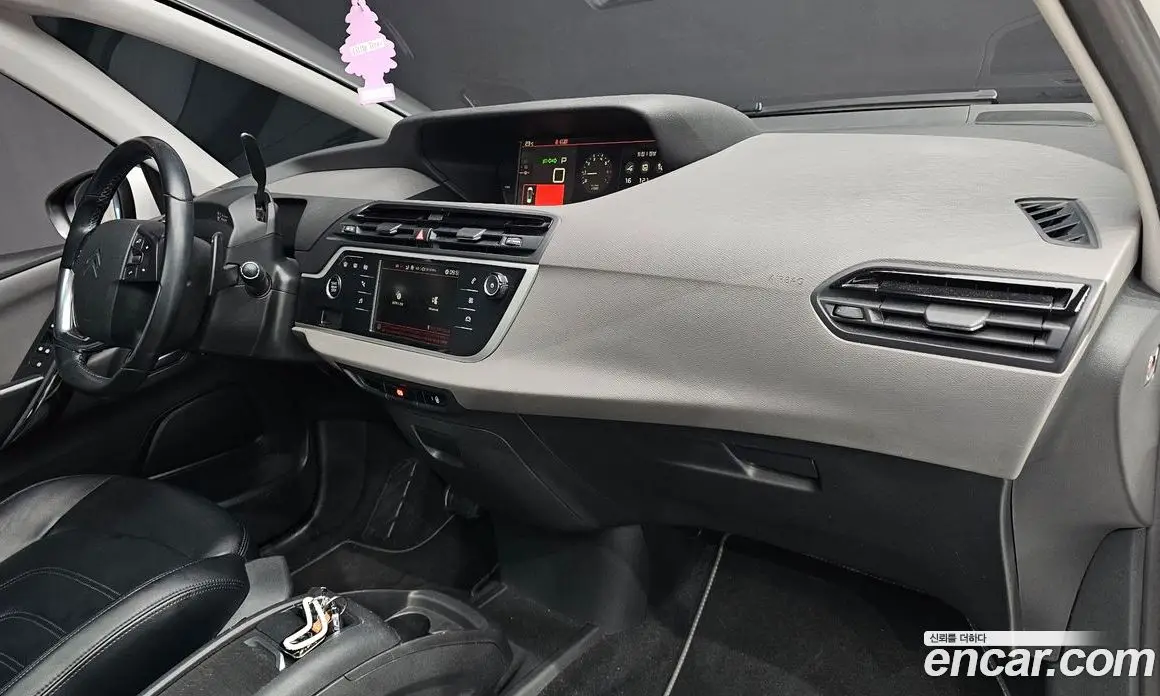 Citroen C4 Picasso 2018 1.6 автомат (гидро), фото 27 Citroen C4 Picasso 2018 1.6 автомат (гидро), фото 27