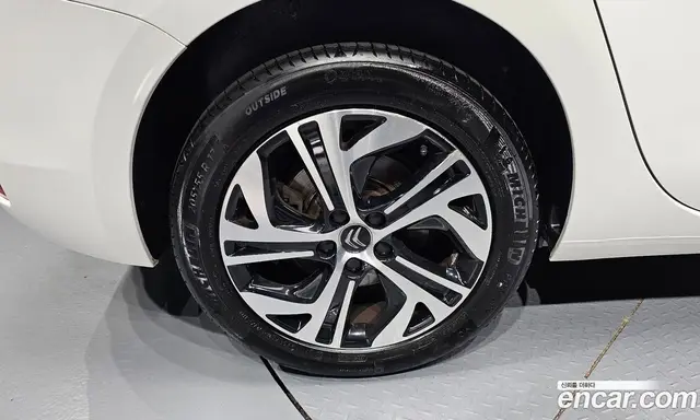 Citroen C4 Picasso 2018 1.6 автомат (гидро), миниатюра 5 Citroen C4 Picasso 2018 1.6 автомат (гидро), миниатюра 5