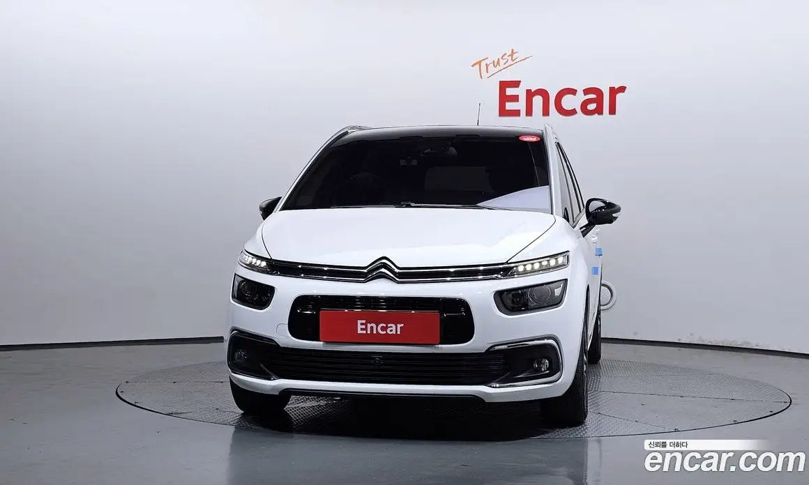 Citroen C4 Spacetourer 2021 1.5 автомат (гидро), фото 3