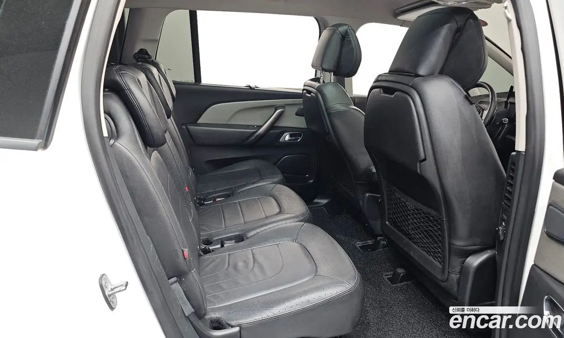 Citroen C4 Spacetourer 2021 1.5 автомат (гидро), фото 25