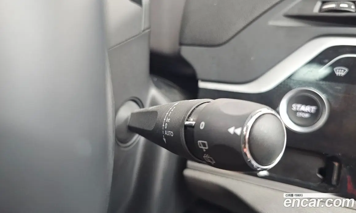 Citroen C4 Spacetourer 2021 1.5 автомат (гидро), фото 30