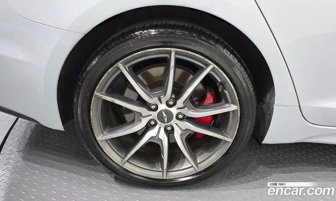 Genesis G70 2017 3.3 автомат (гидро), фото 5 Genesis G70 2017 3.3 автомат (гидро), фото 5