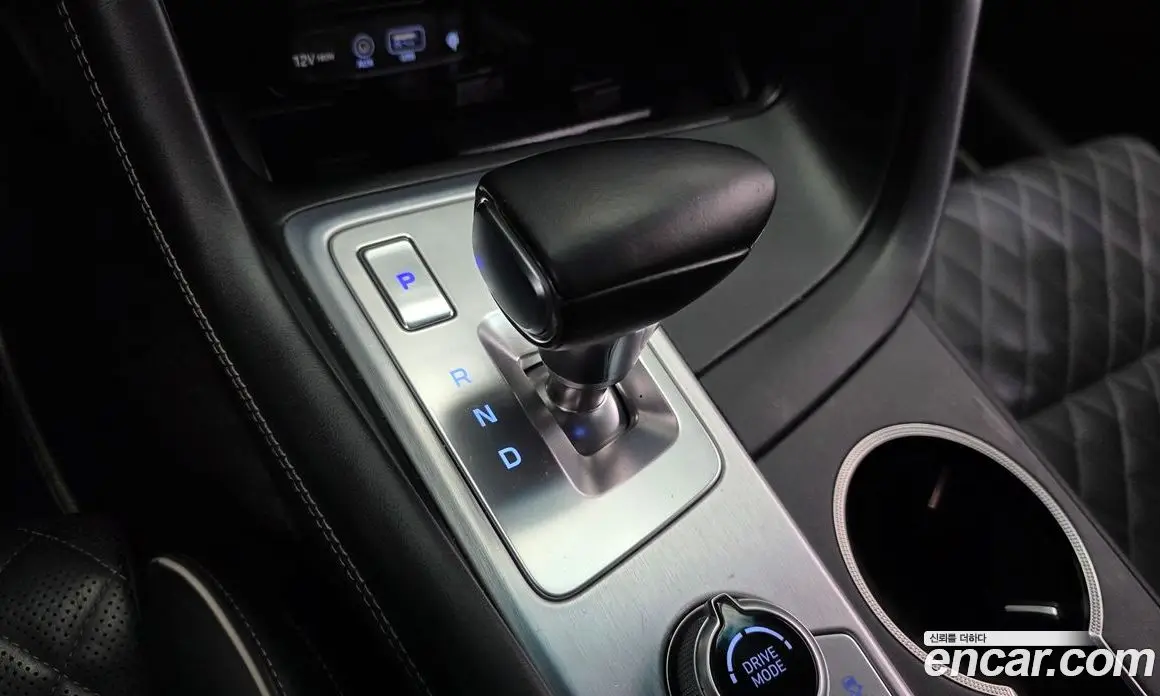 Genesis G70 2017 3.3 автомат (гидро), фото 9 Genesis G70 2017 3.3 автомат (гидро), фото 9