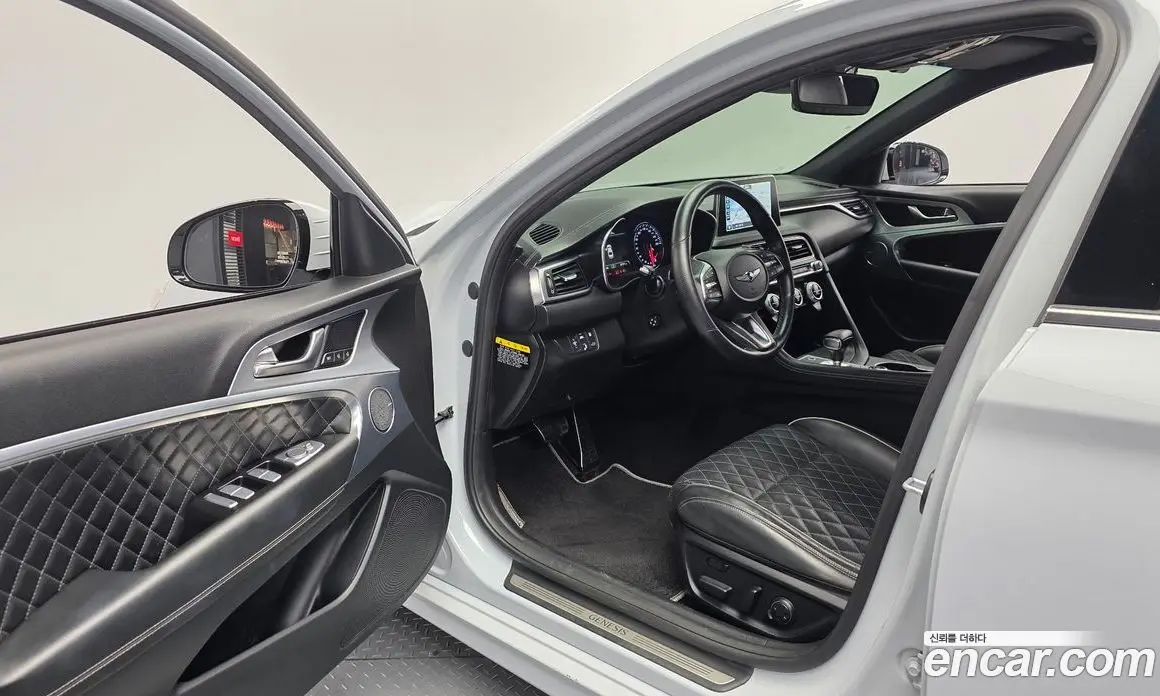 Genesis G70 2017 3.3 автомат (гидро), фото 10 Genesis G70 2017 3.3 автомат (гидро), фото 10