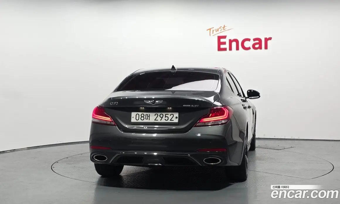 Genesis G70 2018 3.3 автомат (гидро), фото 4 Genesis G70 2018 3.3 автомат (гидро), фото 4