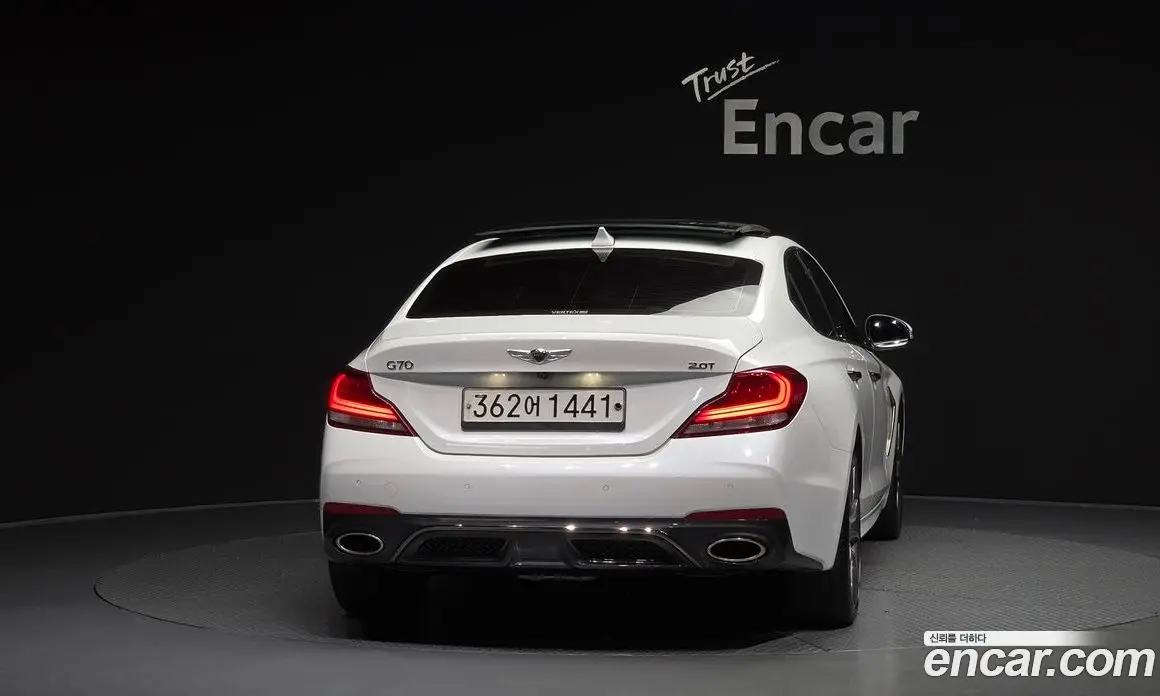 Genesis G70 2019 2.0 автомат (гидро), фото 4 Genesis G70 2019 2.0 автомат (гидро), фото 4