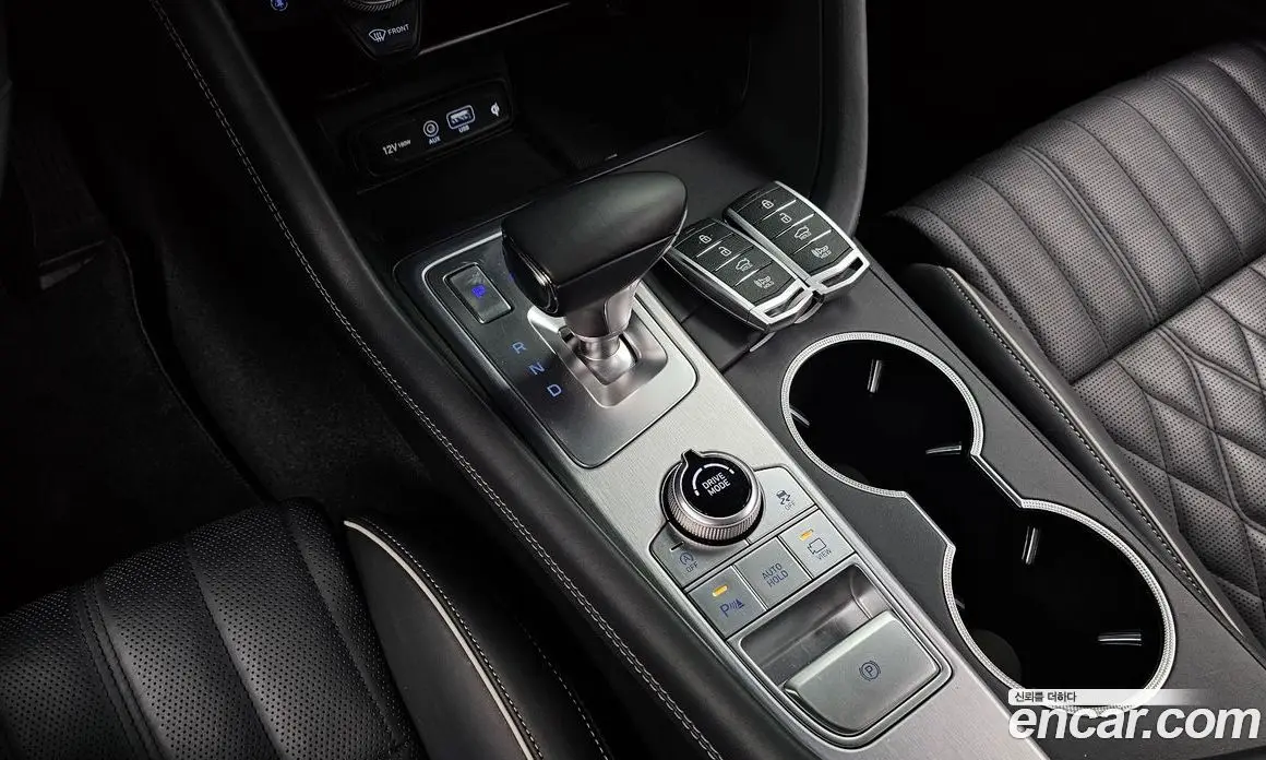 Genesis G70 2020 2.0 автомат (гидро), фото 12 Genesis G70 2020 2.0 автомат (гидро), фото 12