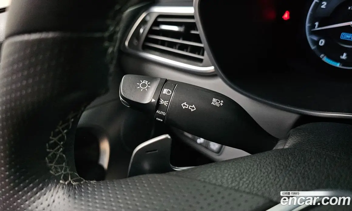Genesis G70 2020 2.0 автомат (гидро), фото 30 Genesis G70 2020 2.0 автомат (гидро), фото 30