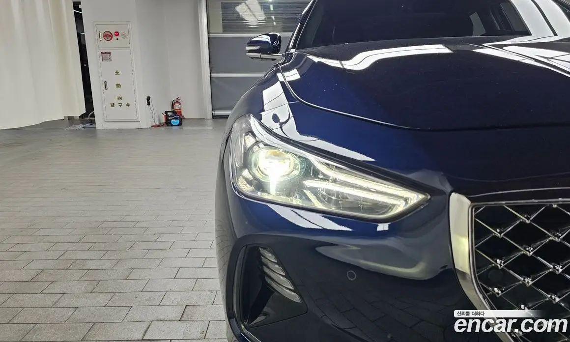 Genesis G70 2020 2.0 автомат (гидро), фото 8 Genesis G70 2020 2.0 автомат (гидро), фото 8