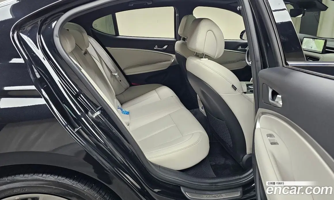 Genesis G70 2024 2.5 автомат (гидро), фото 17