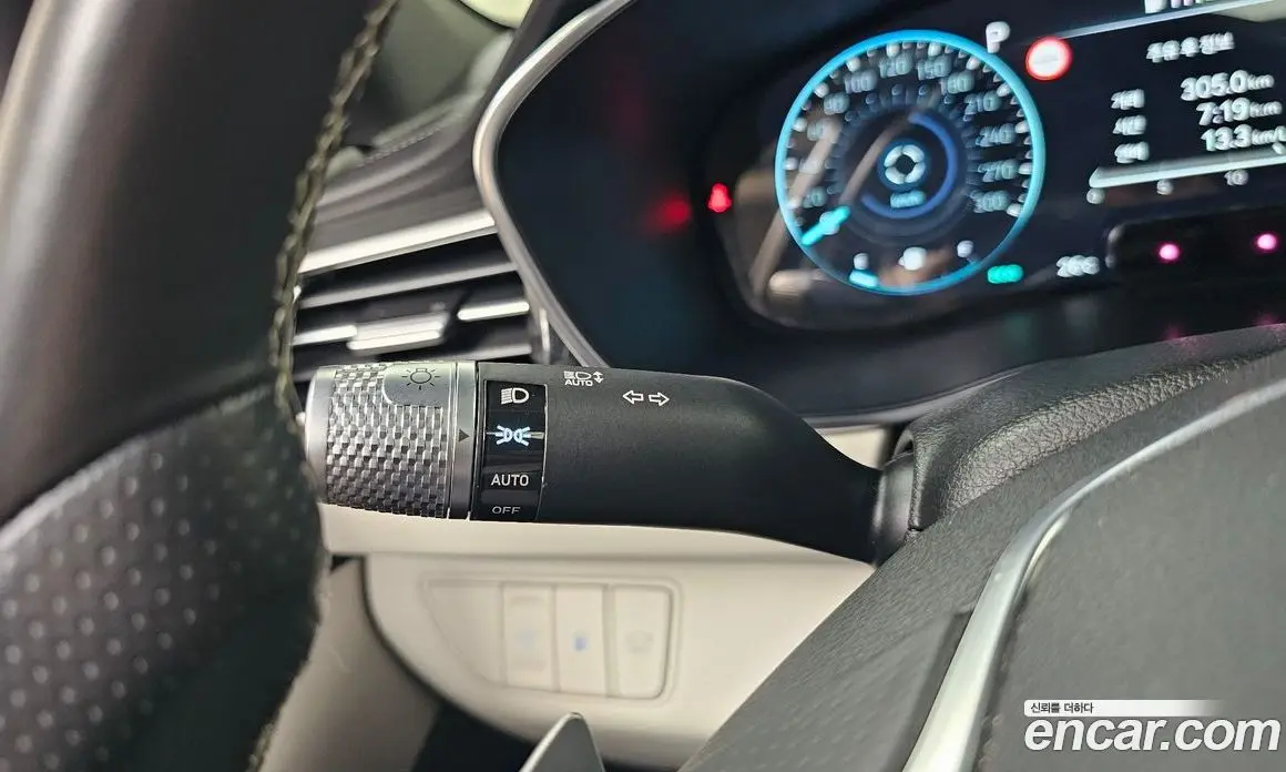 Genesis G70 2024 2.5 автомат (гидро), фото 27