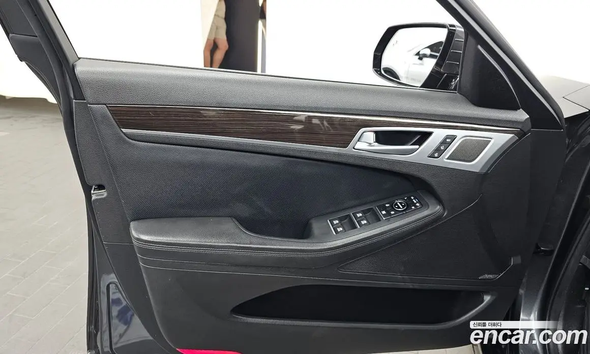 Genesis G80 2018 3.3 автомат (гидро), фото 14 Genesis G80 2018 3.3 автомат (гидро), фото 14
