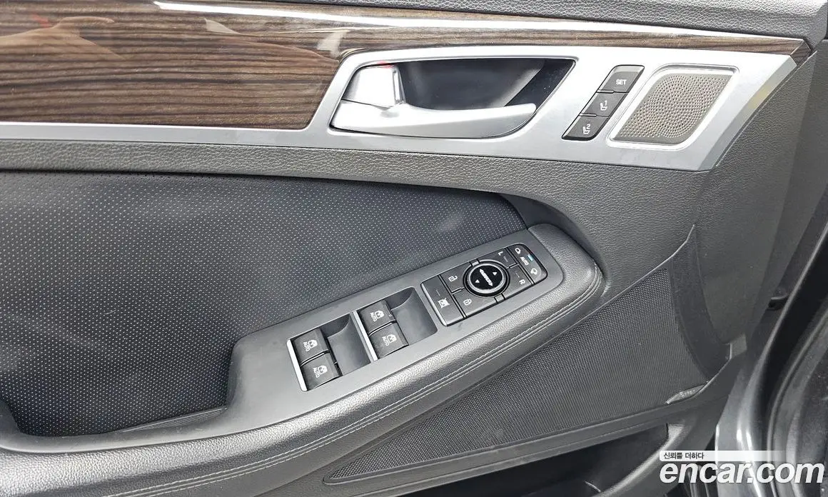 Genesis G80 2018 3.3 автомат (гидро), фото 35 Genesis G80 2018 3.3 автомат (гидро), фото 35