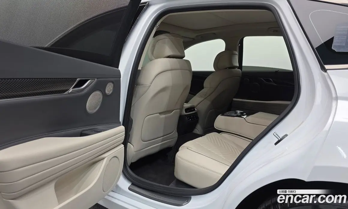 Genesis G80 2023 2.5 автомат (гидро), фото 21