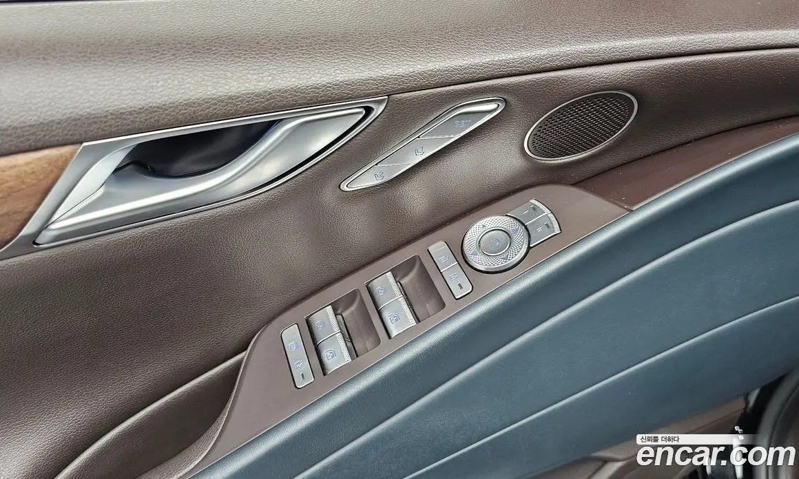 Genesis G80 2023 2.5 автомат (гидро), фото 28