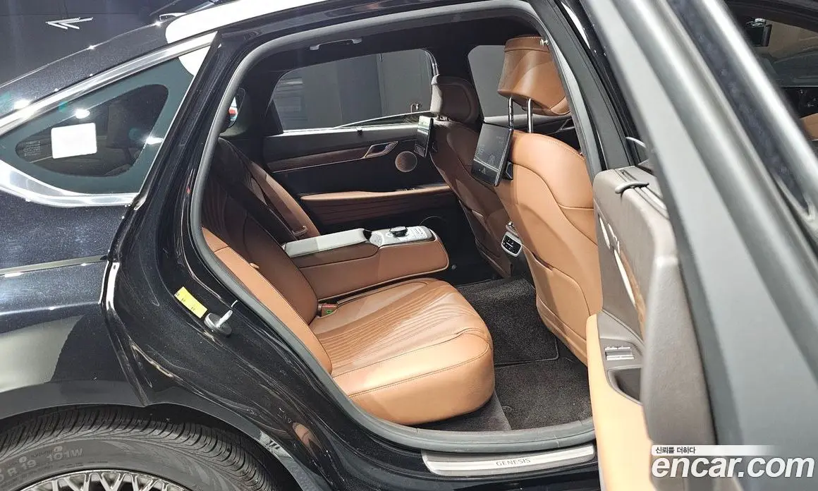 Genesis G80 2023 2.5 автомат (гидро), фото 11 Genesis G80 2023 2.5 автомат (гидро), фото 11