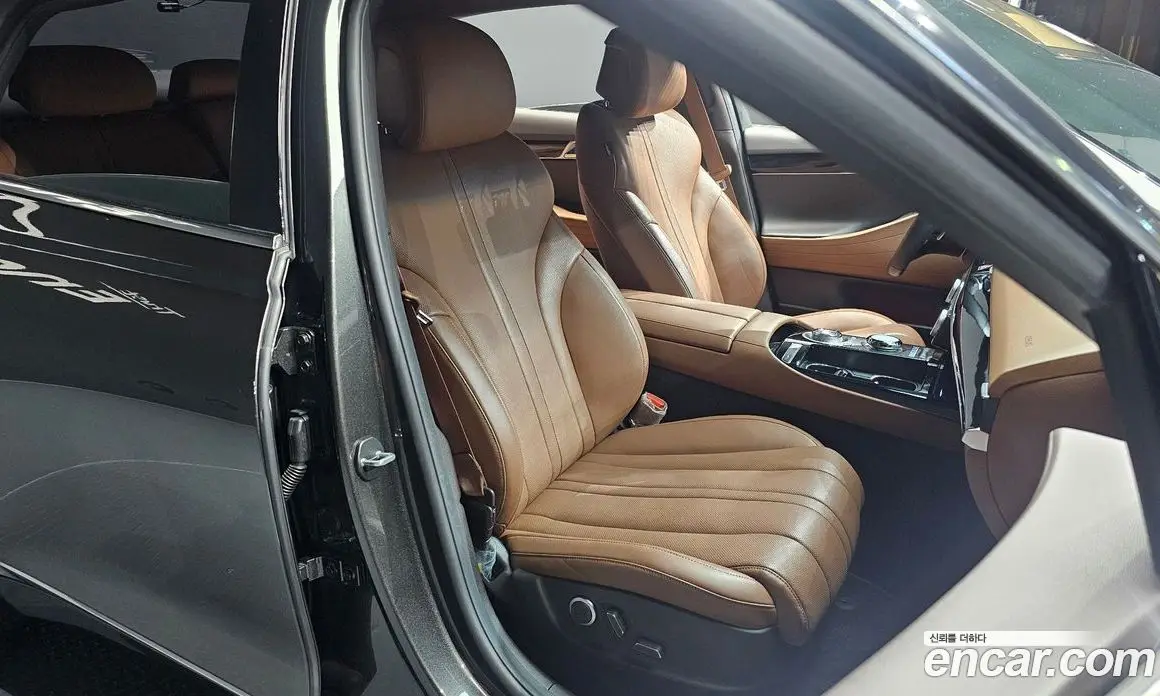 Genesis G80 2023 2.5 автомат (гидро), фото 12 Genesis G80 2023 2.5 автомат (гидро), фото 12