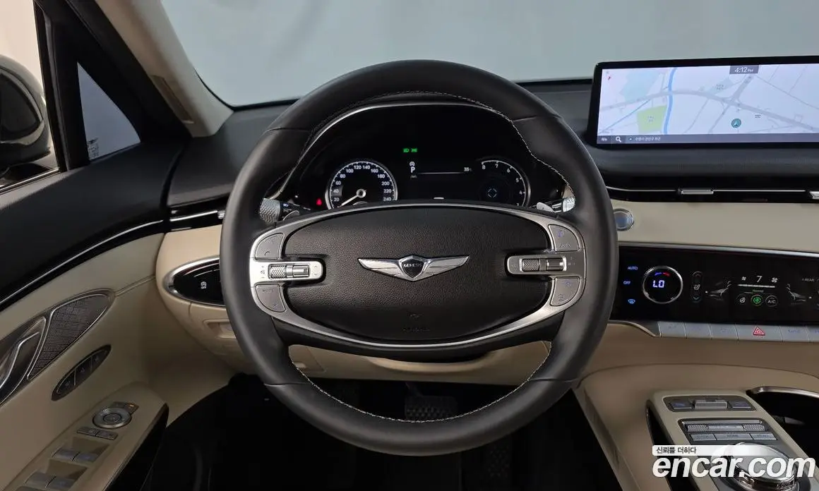 Genesis GV70 2021 2.5 автомат (гидро), фото 13 Genesis GV70 2021 2.5 автомат (гидро), фото 13
