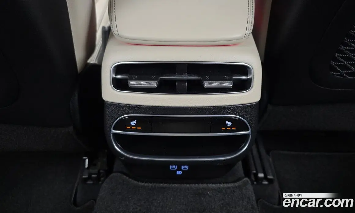 Genesis GV70 2021 2.5 автомат (гидро), фото 19 Genesis GV70 2021 2.5 автомат (гидро), фото 19